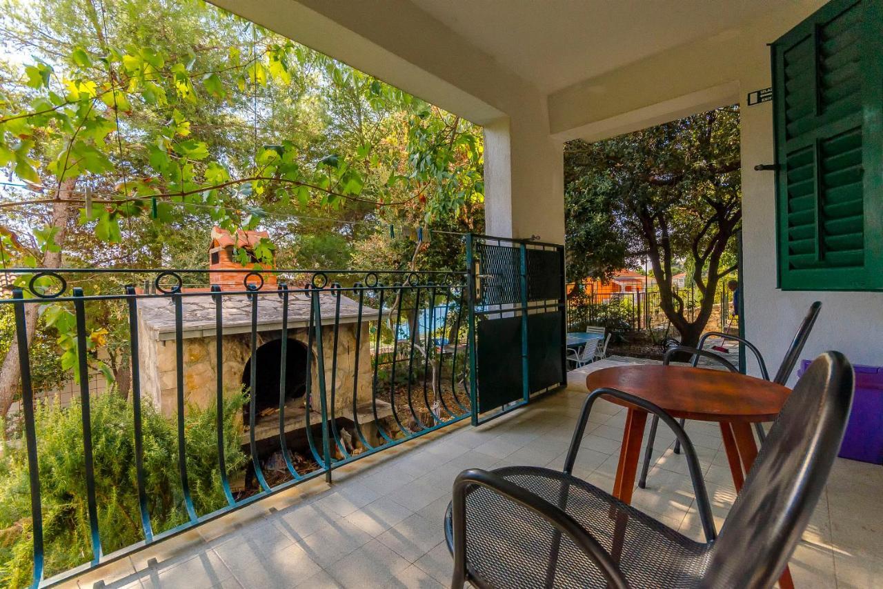 Apartments Quiet Sevid Bagian luar foto